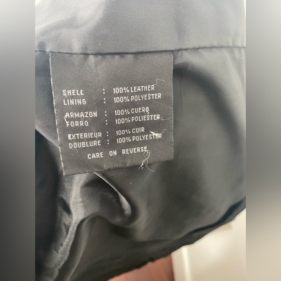 JLC New York L Black Leather Zipper Jacket with Pockets - Picture 9 of 11